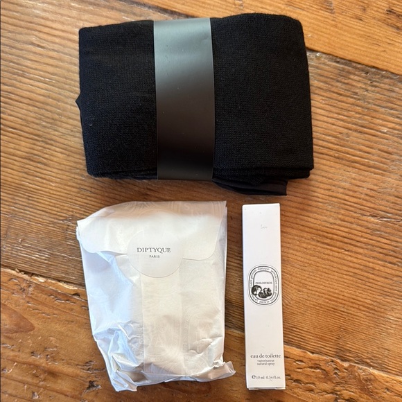 DIPTIQUE gift set - Picture 2 of 2